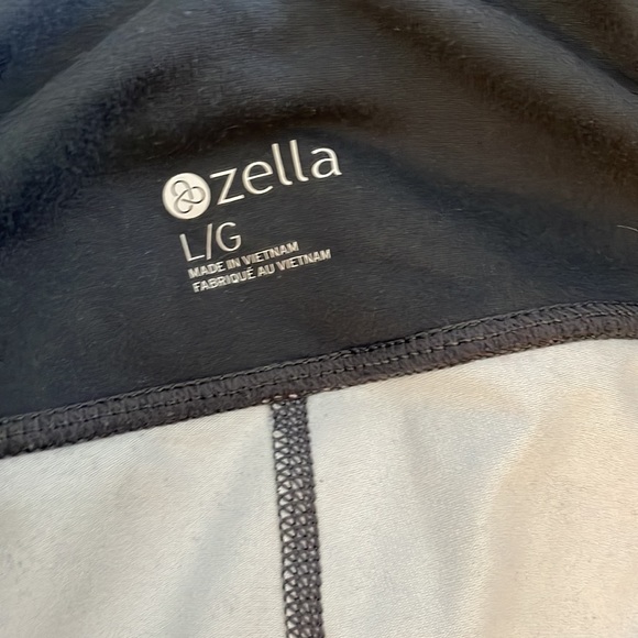 Zella Pants & Jumpsuits Zella Cropped Workout Pants Poshmark